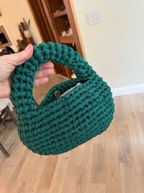 Handmade Green Crochet Wristlet Clutch